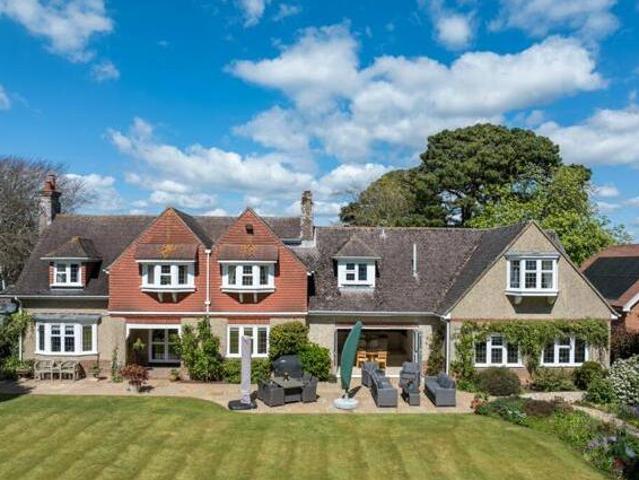 House for sale in City of London, Greater London