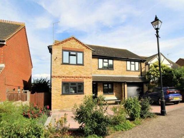 House for sale in Lyons, Greater London