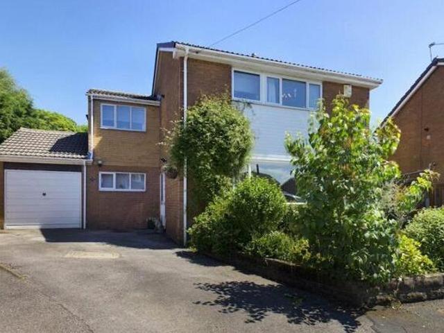 House for sale in Towngate, Kirklees