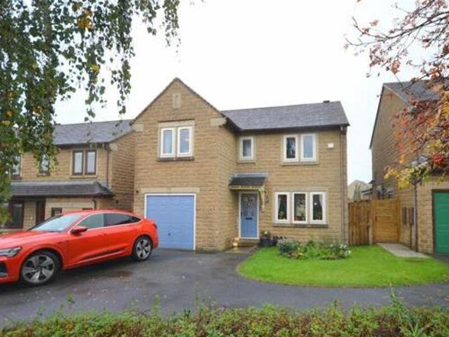 House for sale in Lower Hopton, Mirfield