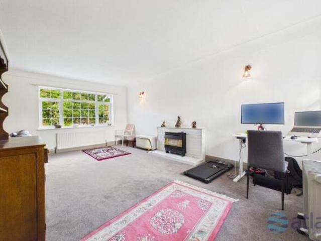 Farm for sale in Woolton, Liverpool