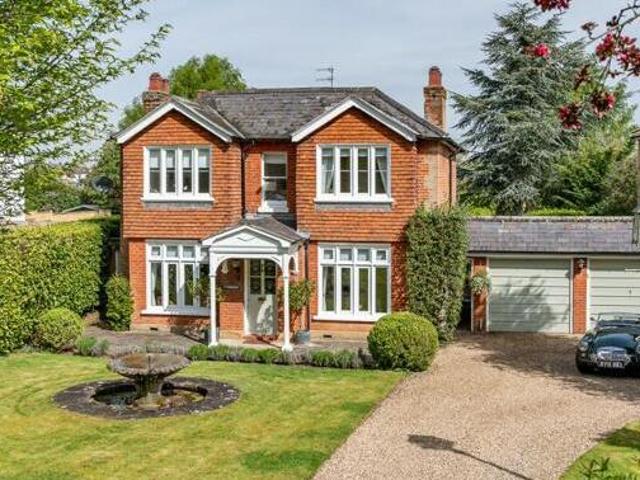 House for sale in Hertford, Colliers End