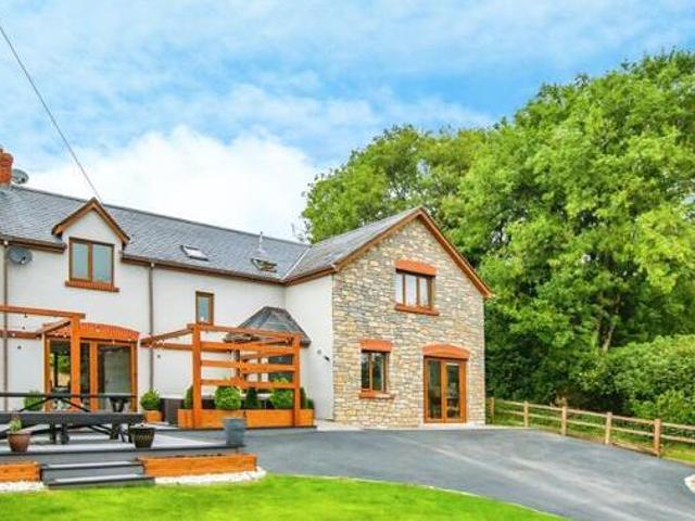 House for sale in Narberth, Pembrokeshire