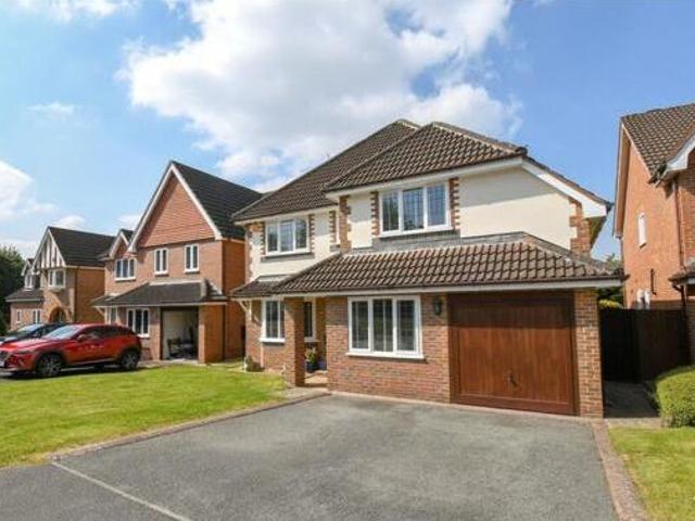 House for sale in Little Neston, West Vale