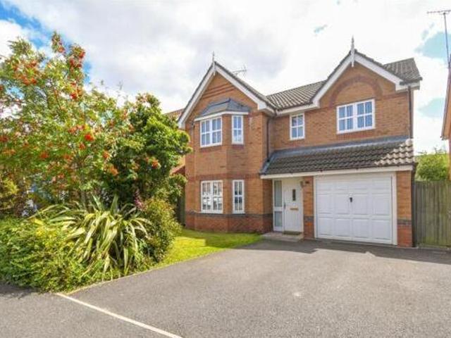 House for sale in Clayhill, West Vale
