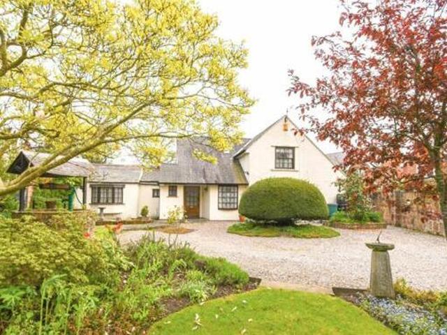 House for sale in West Vale, Cheshire