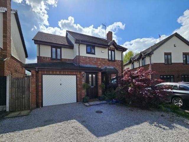 House for sale in Little Neston, West Vale
