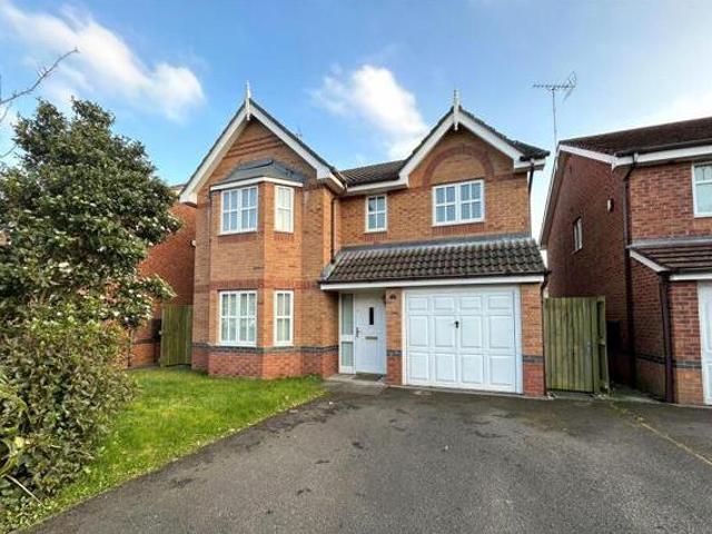 House for sale in Clayhill, West Vale