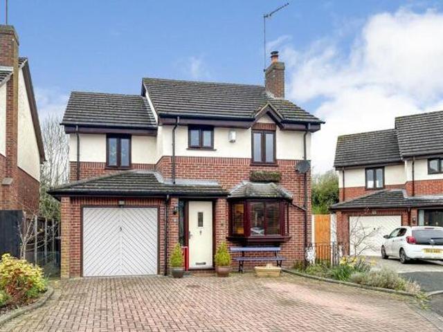 House for sale in Little Neston, West Vale
