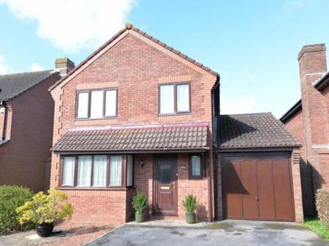 House for sale in Old Milton, New Forest