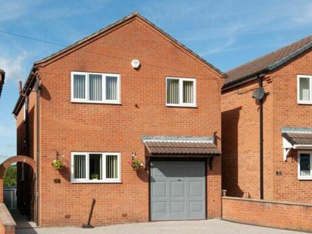 House for sale in Loundsley Green, East Midlands