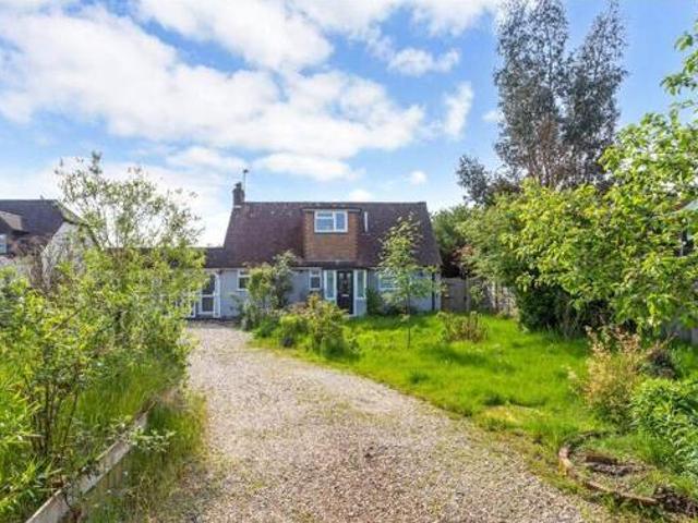 House for sale in Wash Common, Enborne