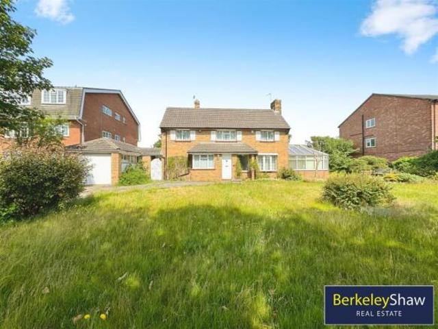 Farm for sale in Great Crosby, Sefton