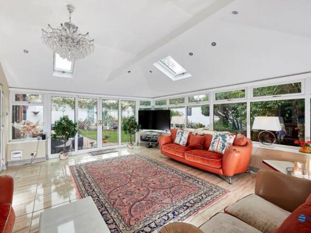 Farm for sale in Calderstones