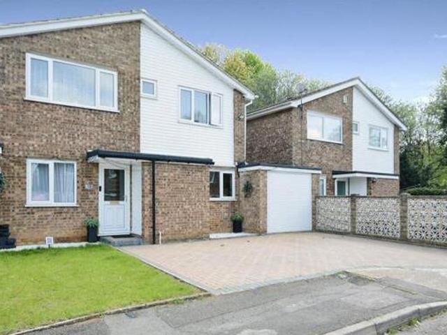 House for sale in Northampton, West Northamptonshire