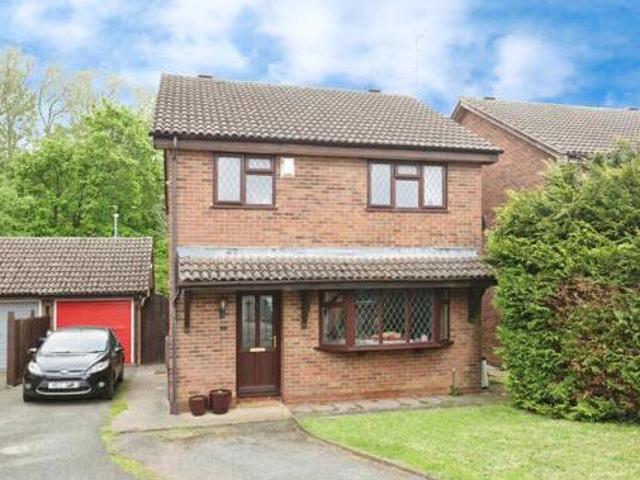 House for sale in Northampton, Northamptonshire