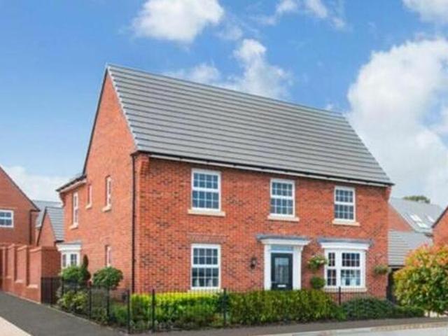 House for sale in Northampton, Northamptonshire
