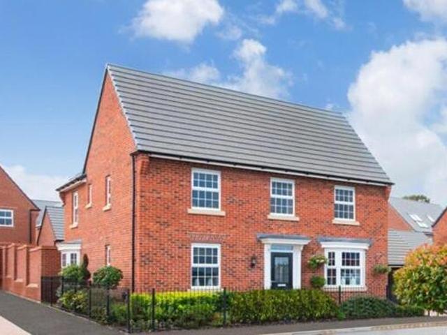 House for sale in Northampton, Northamptonshire