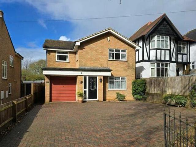 House for sale in Northampton, Northamptonshire