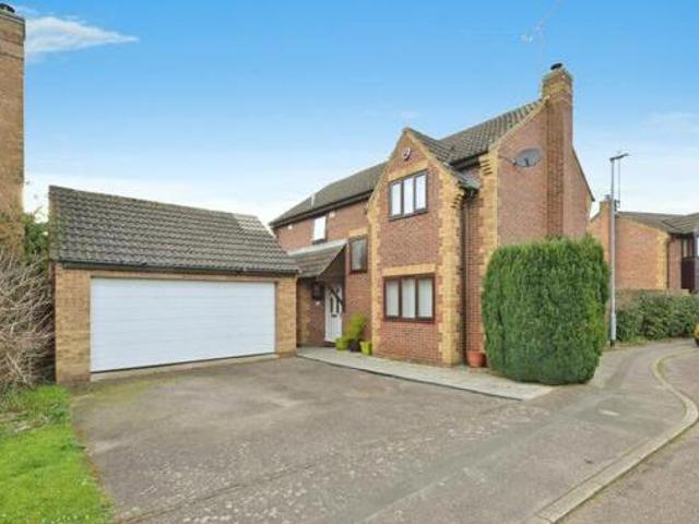 House for sale in Northampton, Northamptonshire