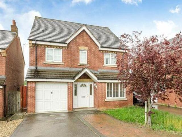 House for sale in Northampton, Northamptonshire