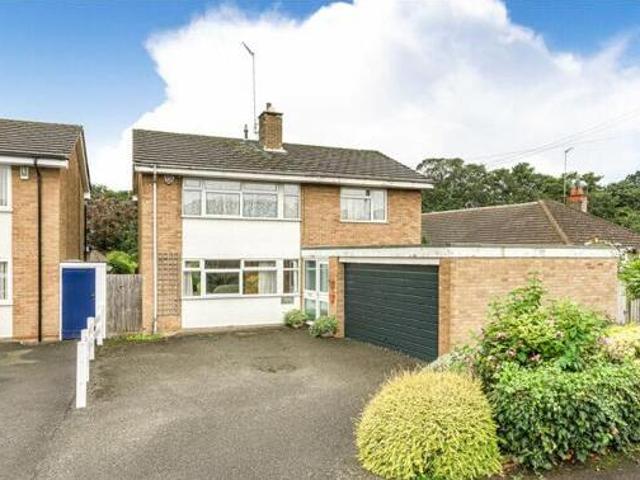 House for sale in Northampton, Northamptonshire