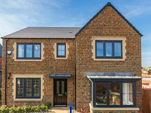 House for sale in Northampton, Northamptonshire