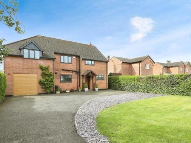 House for sale in Leftwich, Cheshire