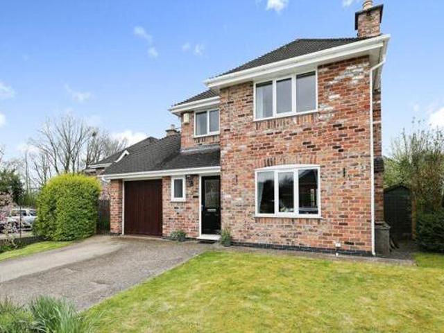 House for sale in Leftwich, Cheshire
