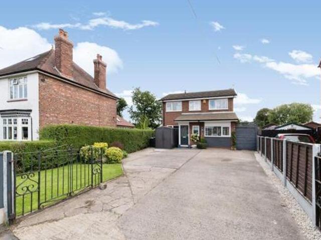 House for sale in Leftwich, Cheshire