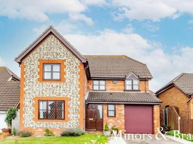 House for sale in East Bank, Norfolk