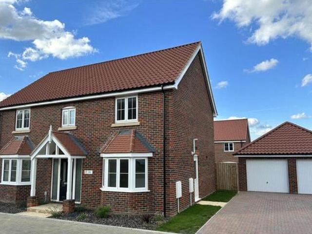 House for sale in Mulbarton, Norwich