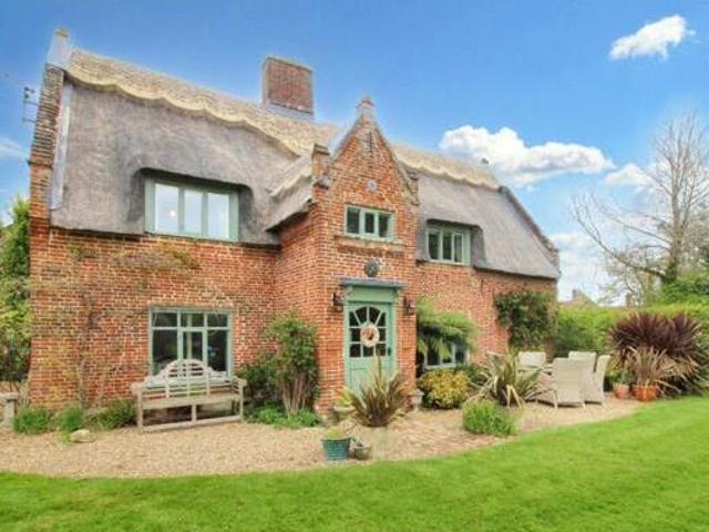 House for sale in East Bank, Norfolk