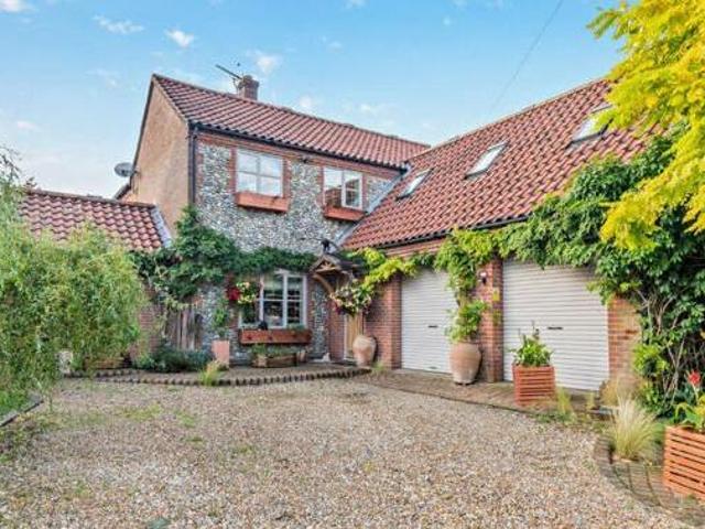 House for sale in East Bank, Norfolk