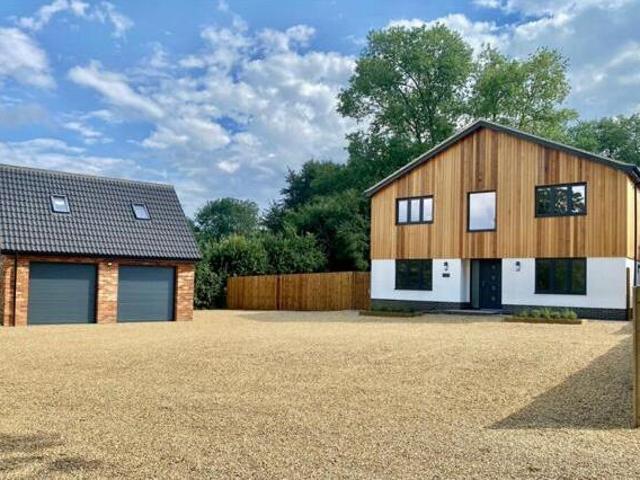 House for sale in East Bank, Norfolk