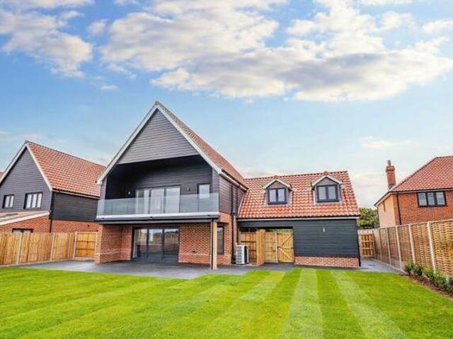 House for sale in Lyons, Greater London