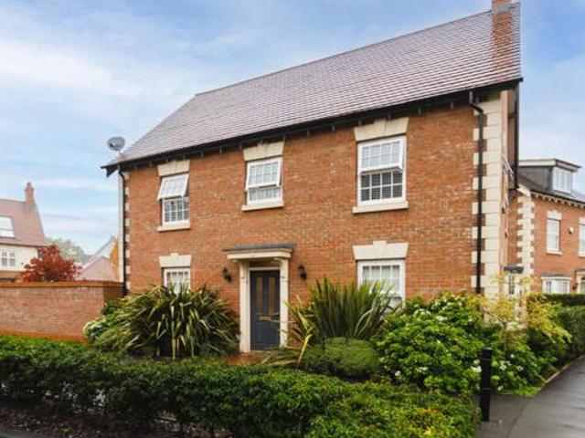 House for sale in Lower Farm Estates, Nuneaton and Bedworth