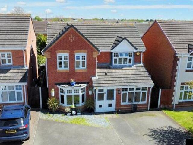 House for sale in Nuneaton, Nuneaton and Bedworth