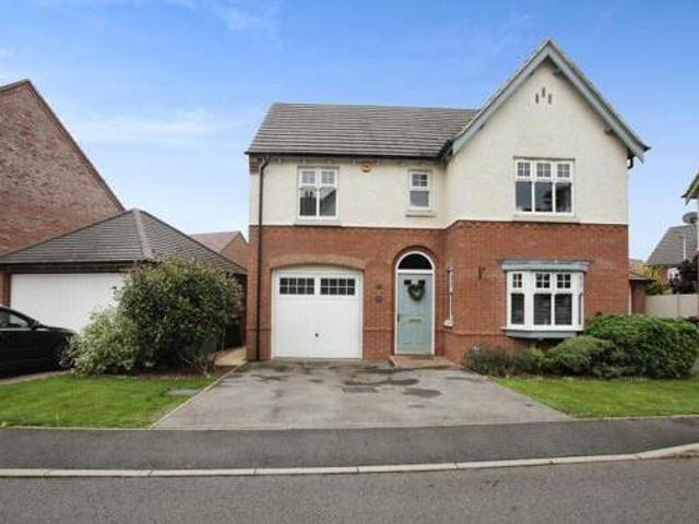 House for sale in Lower Farm Estates, Camp Hill
