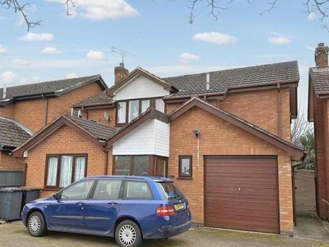 House for sale in Lower Farm Estates, Camp Hill