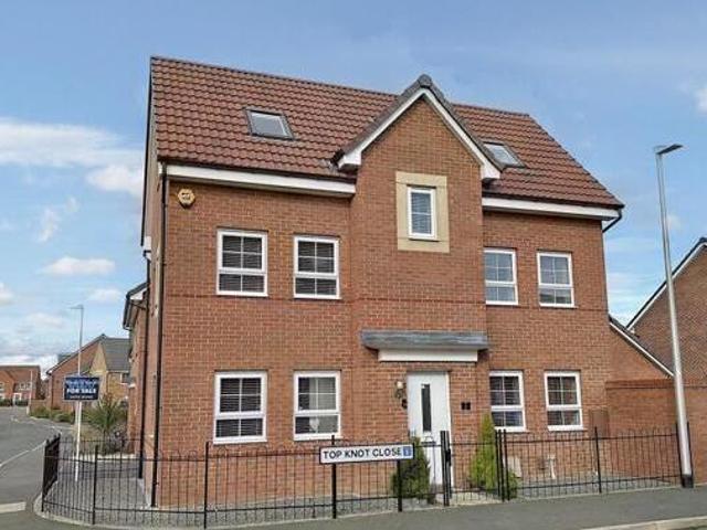 House for sale in Camp Hill, Warwickshire