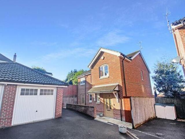 House for sale in Bournemouth, Bournemouth, Christchurch and Poole