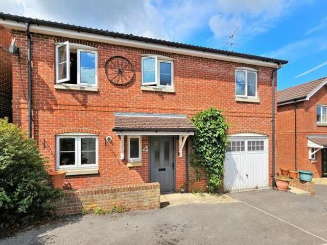 House for sale in Bournemouth, Bournemouth, Christchurch and Poole