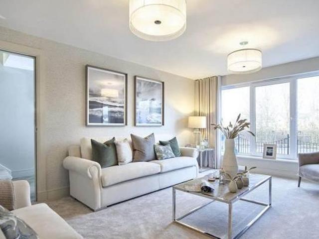 House for sale in Lyons, Greater London