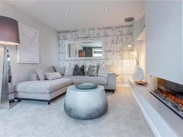 House for sale in Muirhouses