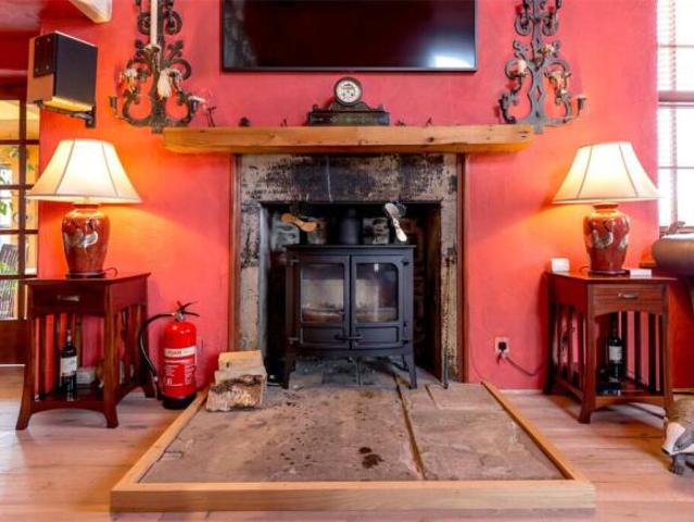 Farm for sale in Turnhouse, Scotland