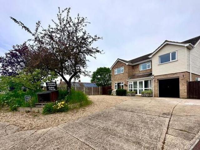 House for sale in Lyons, Greater London