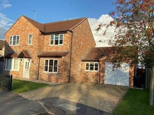 House for sale in Greater Lincolnshire, England