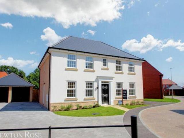 House for sale in Lyons, Greater London