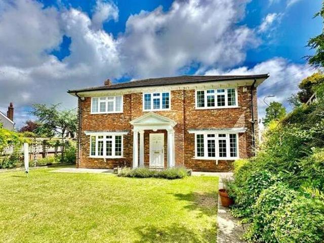 House for sale in Old Town, Eastbourne